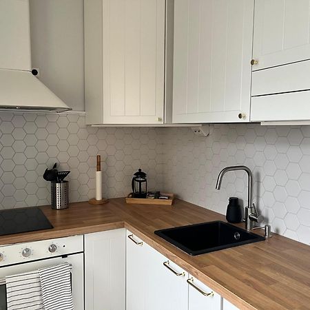 רובניימי City Centre Apartment - Kamoss מראה חיצוני תמונה